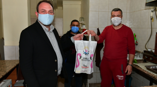 Çiğli’de Kahvehane Esnafına Normalleşme Desteği