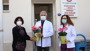 Güzelbahçe Belediyesi Sağlık Çalışanlarının Bayramını Kutladı