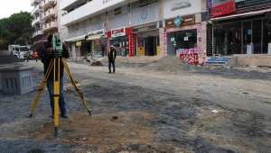 KAHRAMANLAR CADDESİ ESNAFININ YÜZÜ GÜLDÜ