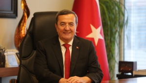 Kahvecilerin çayı şekeri Başkan Batur’dan