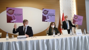 Karşıyaka Meclisi'nde 8 Mart unutulmadı!