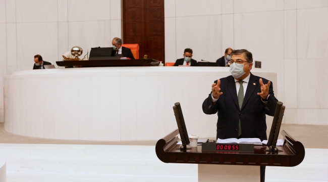 Milletvekili Sındır, “Bergama’da ata toprağı haraç mezat satılıyor!”