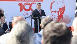 Tarihi Çınar’ın altında 100. yıla özel tören