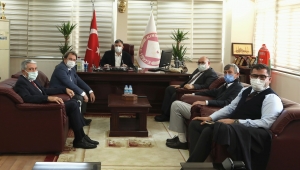 BAŞKAN DOĞRUER DOĞALGAZ İÇİN SAHADA