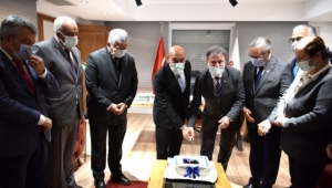Bornova'da görevin ikinci yılında sürpriz kutlama