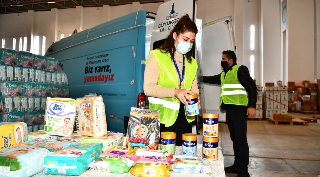 Büyükşehir’den bebek bezi ve mama desteği