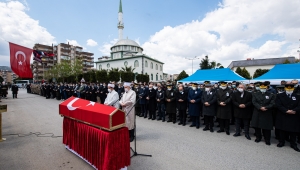 İzmir şehidini uğurladı