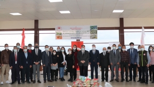 KINIK’TA TIBBI AROMATİK BİTKİLER İHTİSAS OSB İÇİN TOHUM DAĞITIM TÖRENİ YAPILDI