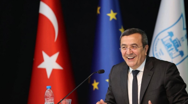 Batur: Çocuklarımızı korumak için var gücümüzle çalışmak zorundayız