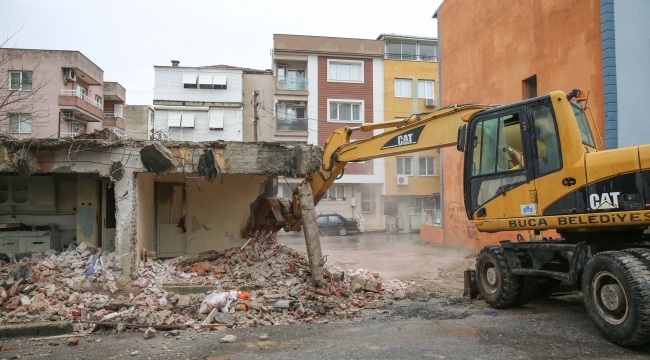 Buca Belediyesi'nden metruk binalara müdahale