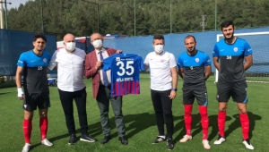 CHP'li Sertel'den play-off öncesi İzmir'in takımlarına moral ziyareti