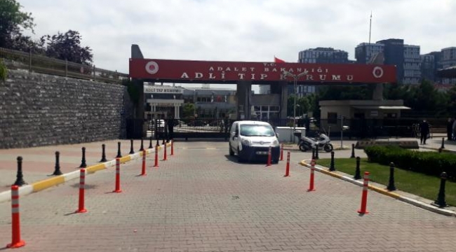 Hastanede eşi tarfından öldürülen Ardahanlı kadının cenazesi Adli Tıp Kurumu'ndan alındı