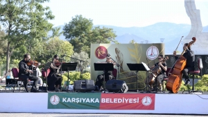 Açık havada klasik müzik keyfi