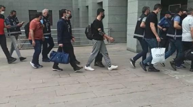 Ardahan’ın da bulunduğu 32 ilde fetö operasyonu 61 kişi hakkında gözaltı kararı çıkarıldı