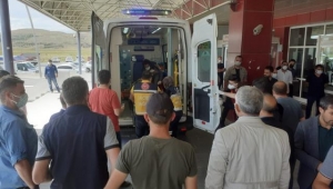 Askeri araç devrildi!: 2 ölü, 3 yaralı