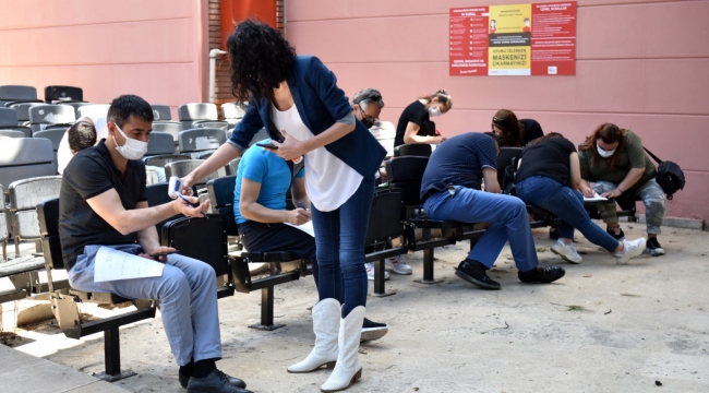 Bornova’da 1.800 kişiye Altın Bilezik 