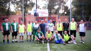 Bornova'da dostluk kazandı