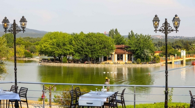 Buca Göl Restoran yenilenen yüzüyle kapılarını açtı