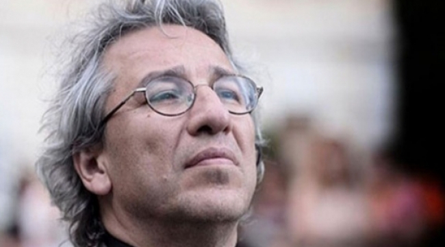 Can Dündar'ın tutuklanmasına yönelik yakalama emri çıkarıldı