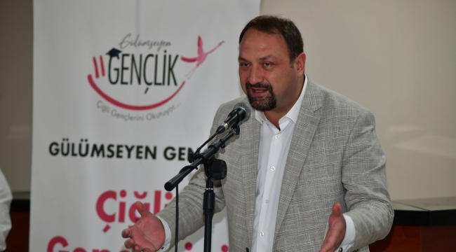 Çiğli Belediyesi'nden Üniversite Öğrencilerine Burs Desteği