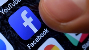 Eşinin Facebook hesabına giren şimdi yandı