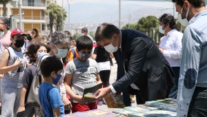 Karşıyakalı çocuklar kitaplarla buluştu 