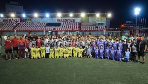 Bayraklı'daki Turnuvada Muhteşem Final