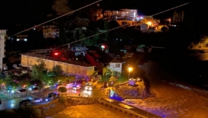 Artvin'de şiddetli yağış nedeniyle su baskınları meydana geldi