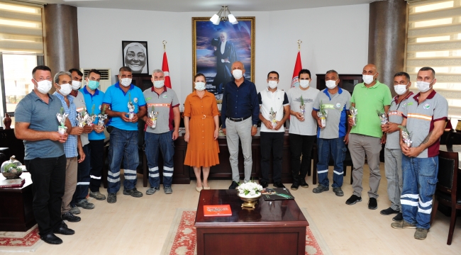 Başkan Çalkaya'dan alev savaşçılarına ödül