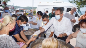 Başkan Ergin'den Aşure ikramı