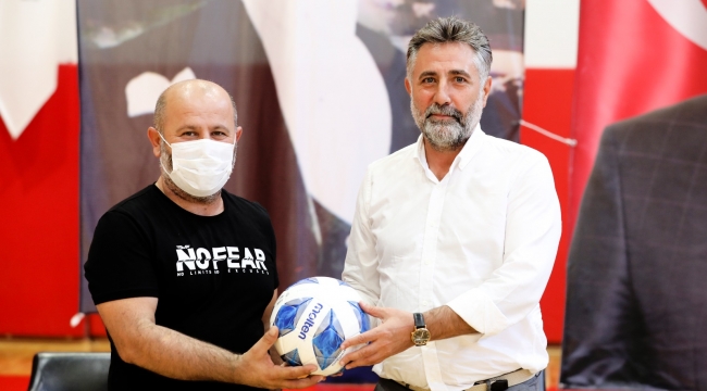 Başkan Sandal'dan amatör spor kulüplerine can suyu