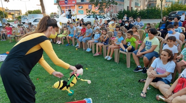 Bornovalı miniklere kuklalı eğlence