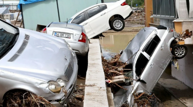 Bozkurt'ta sel sonrası araç mezarlığı
