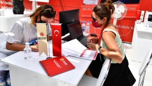 Büyükşehir tercih döneminde de gençlerin yanında