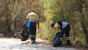 Didim'de yangın riskine karşı atıklar temizleniyor