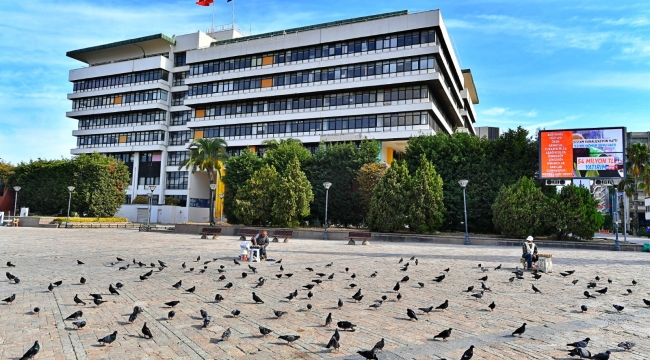 İzmir Büyükşehir Belediyesi Ana Hizmet Binası’nın teknik raporu açıklandı: Bina güçlendirmeye uygun değil