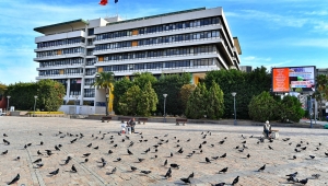 İzmir Büyükşehir Belediyesi Ana Hizmet Binası’nın teknik raporu açıklandı: Bina güçlendirmeye uygun değil