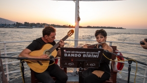 Sanatı kendimize rehber ediniyoruz