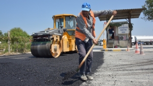 Yaz Döneminde Toplam 14 Bin 620 Ton Asfalt Atıldı