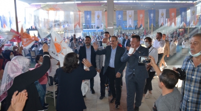 AK Parti İzmir İl Başkanı Kerem Ali Sürekli; 
