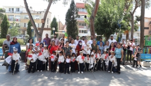 Başkan Doğruer, sünnet çocuklarını yalnız bırakmadı
