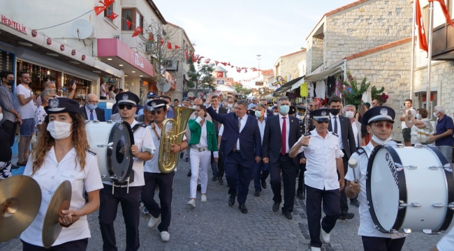 Çeşme ve Alaçatı’da Kurtuluş coşkusu!