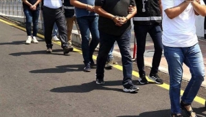 İzmir'de FETÖ operasyonu: 17 kişi yakalandı