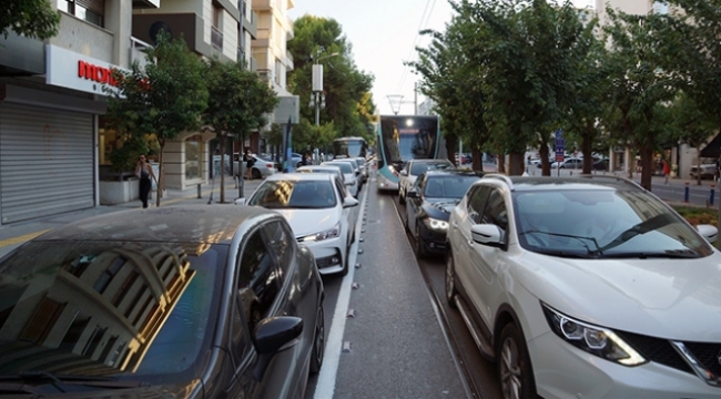 MHP Karşıyaka: Karşıyaka- Örnekköy Tramvay Hattı Trafiği Kabusa Çevirebilir !