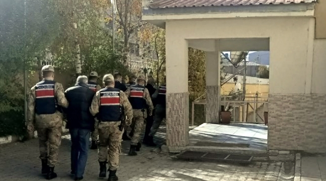 Ardahan'da 19 suçtan aranan suç makinası yakandı