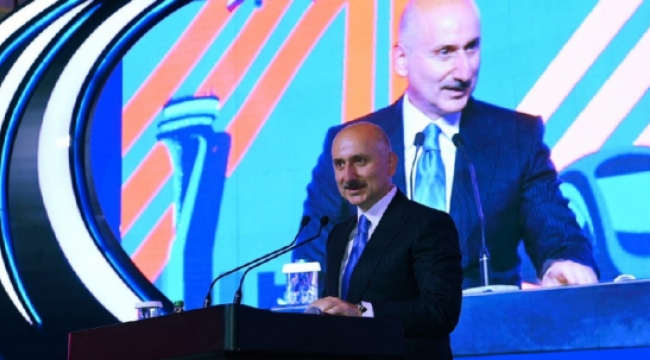 Bakan Karaismailoğlu: '1915 Çanakkale Köprüsü'nün açılışını 18 Mart 2022'de gerçekleştireceğiz'