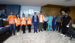 Bayraklı'da Hayvanseverlere 'Arama-Kurtarma' Eğitimi
