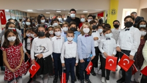 Bucalı çocuk ve gençlerden Cumhuriyet Bayramı konseri