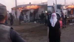 Çıkan yangında bir ev kül oldu