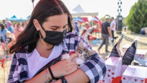 FestPati Buca’da 22 can dostu yuvaya kavuştu